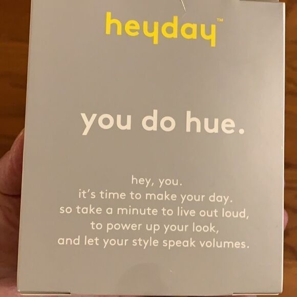 AirPod earbud case cover - Picture 2 of 2